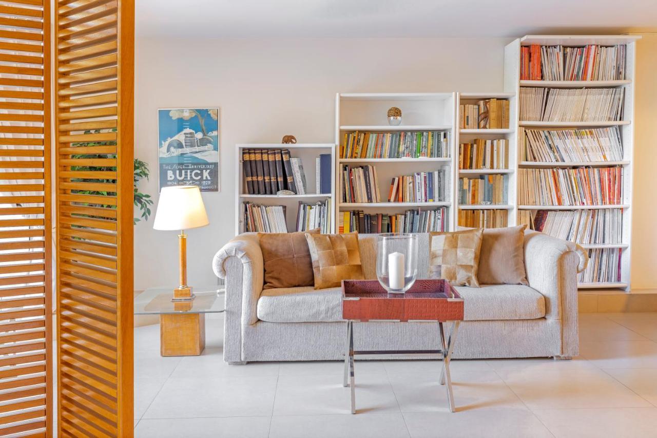 Couple'S Getaway , Modern Amenities & Sophisticated Style Leilighet Rhodes City Eksteriør bilde