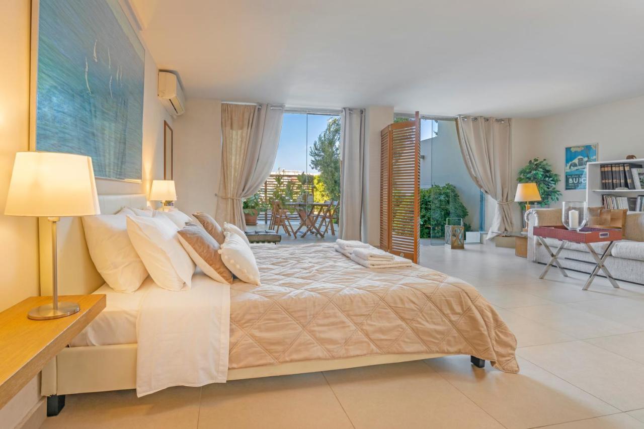 Couple'S Getaway , Modern Amenities & Sophisticated Style Leilighet Rhodes City Eksteriør bilde