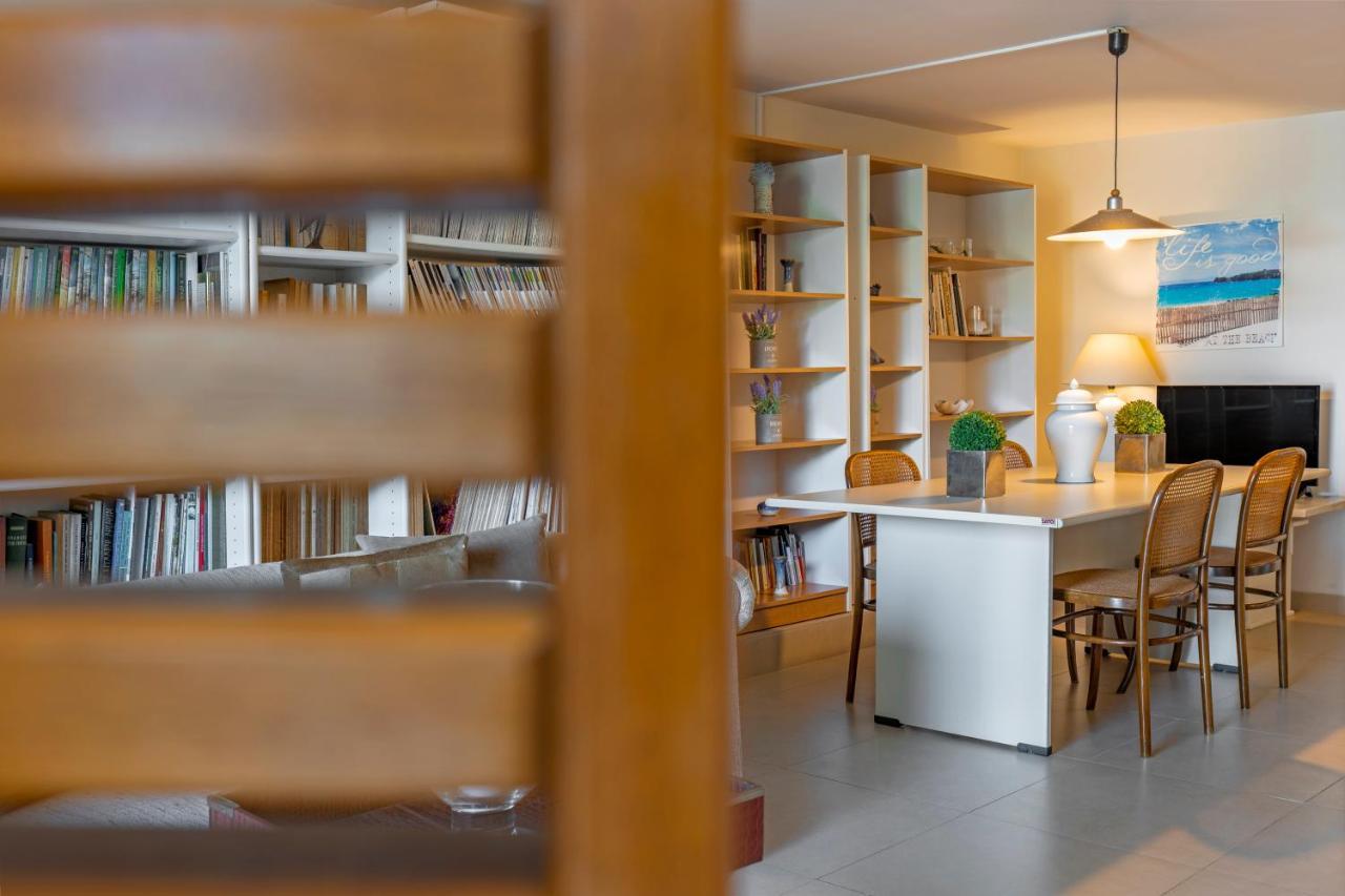 Couple'S Getaway , Modern Amenities & Sophisticated Style Leilighet Rhodes City Eksteriør bilde