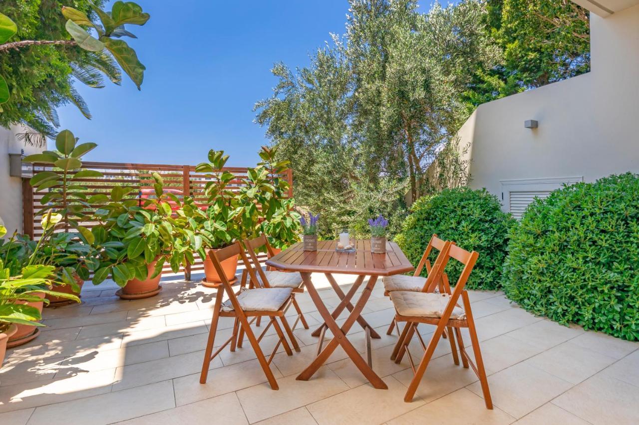 Couple'S Getaway , Modern Amenities & Sophisticated Style Leilighet Rhodes City Eksteriør bilde